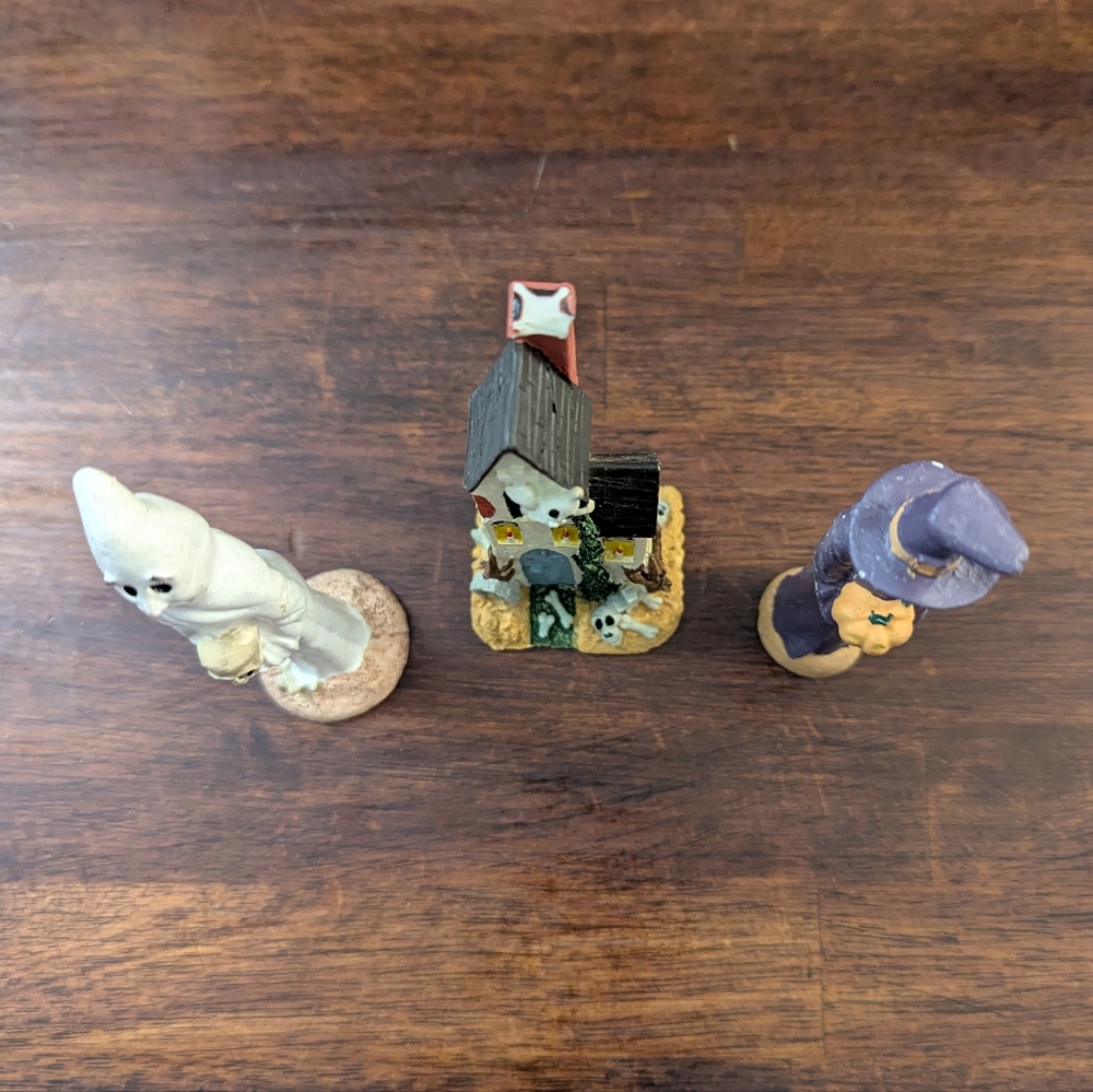 Halloween Figurine Set - Ghost, Haunted House, and Witch - Picture 9 of 9